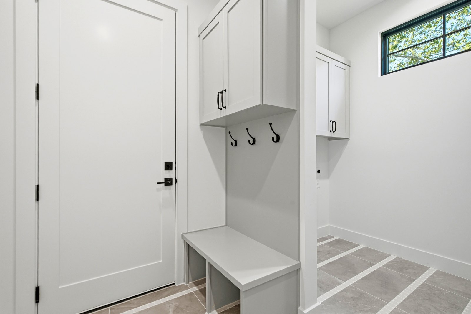 2301 Westworth Ave — Photo 18