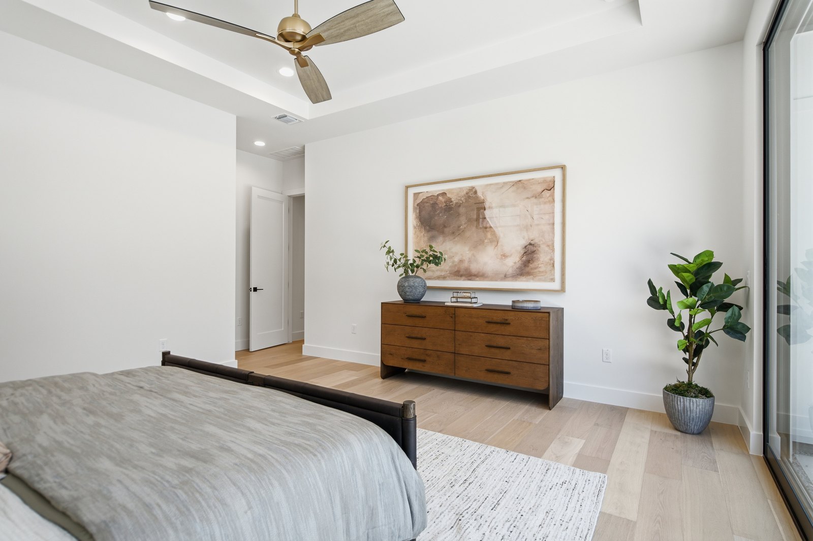 2301 Westworth Ave — Photo 22